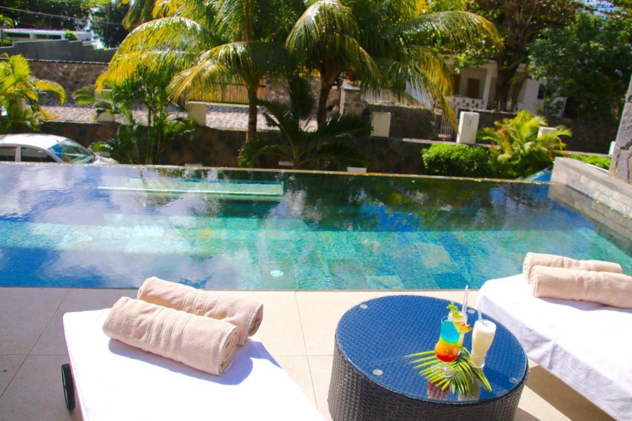Nitzana Residences & Restaurant Pereybere Beach Exterior foto